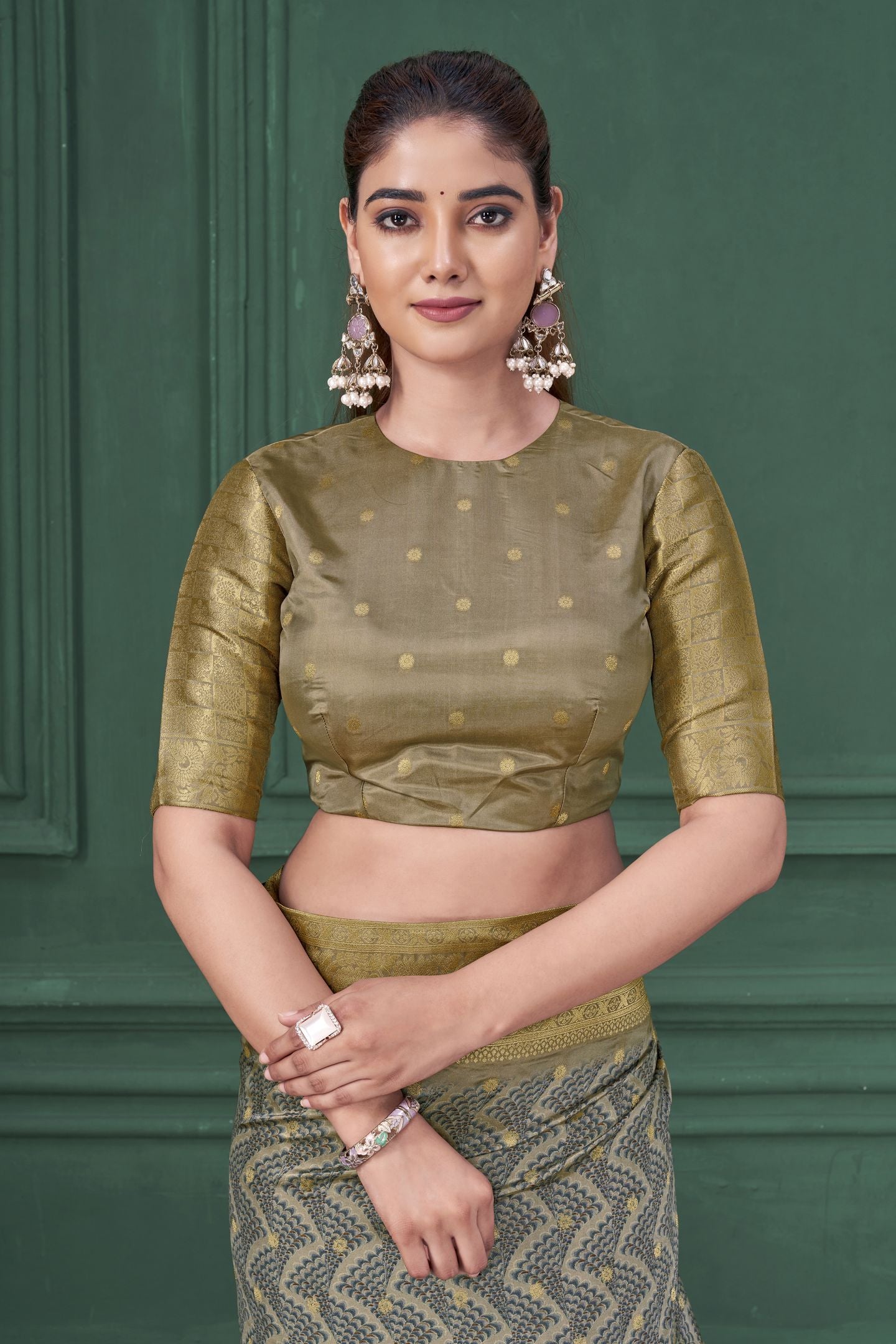 Grey Tussar Silk Jacquard Saree: Abstract Digital Print, Mohira Collection Unstitched Blouse