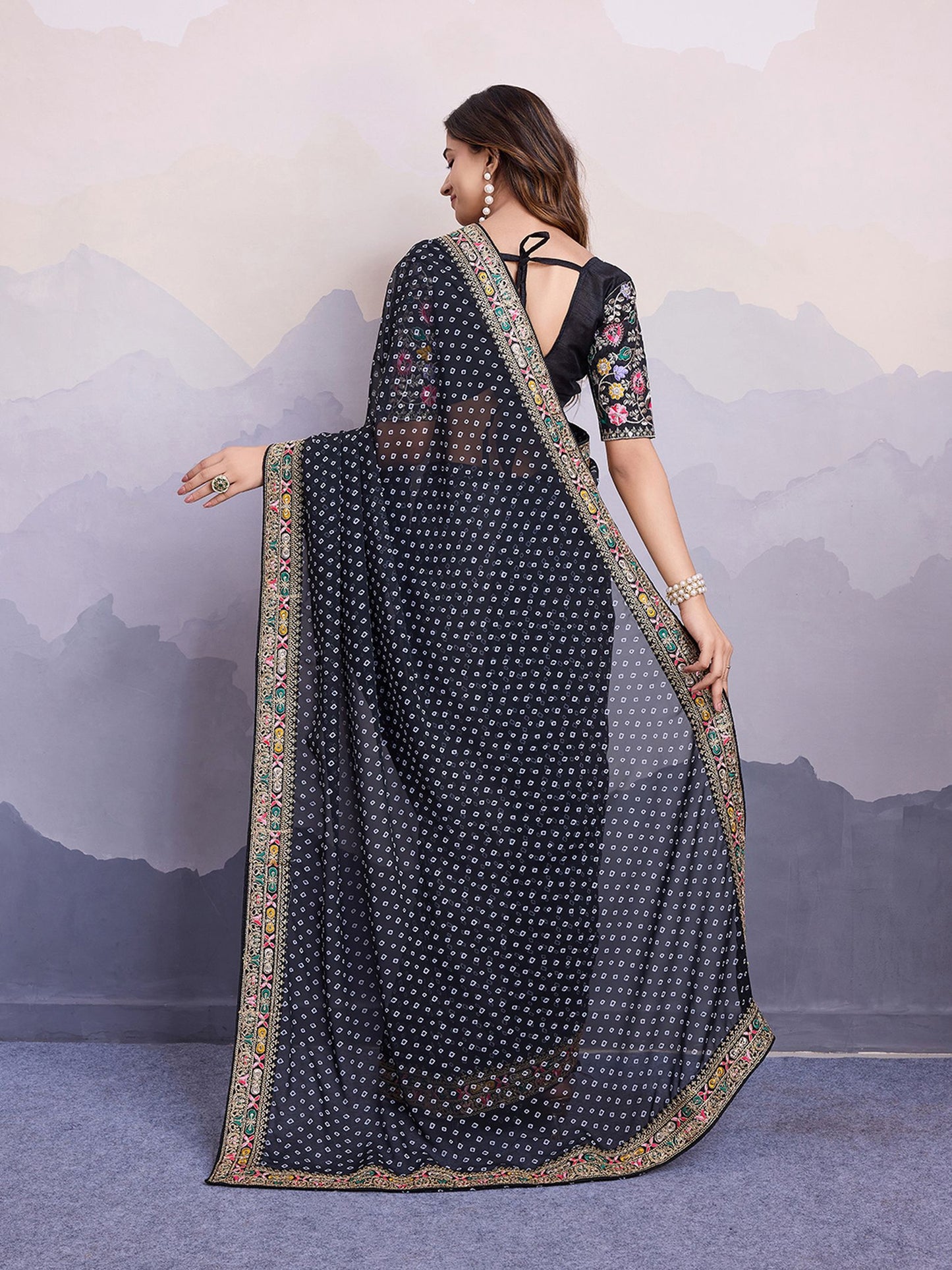 Black Georgette Bandhani Printed Saree: Embroidery Lace Border, Art Silk Blouse