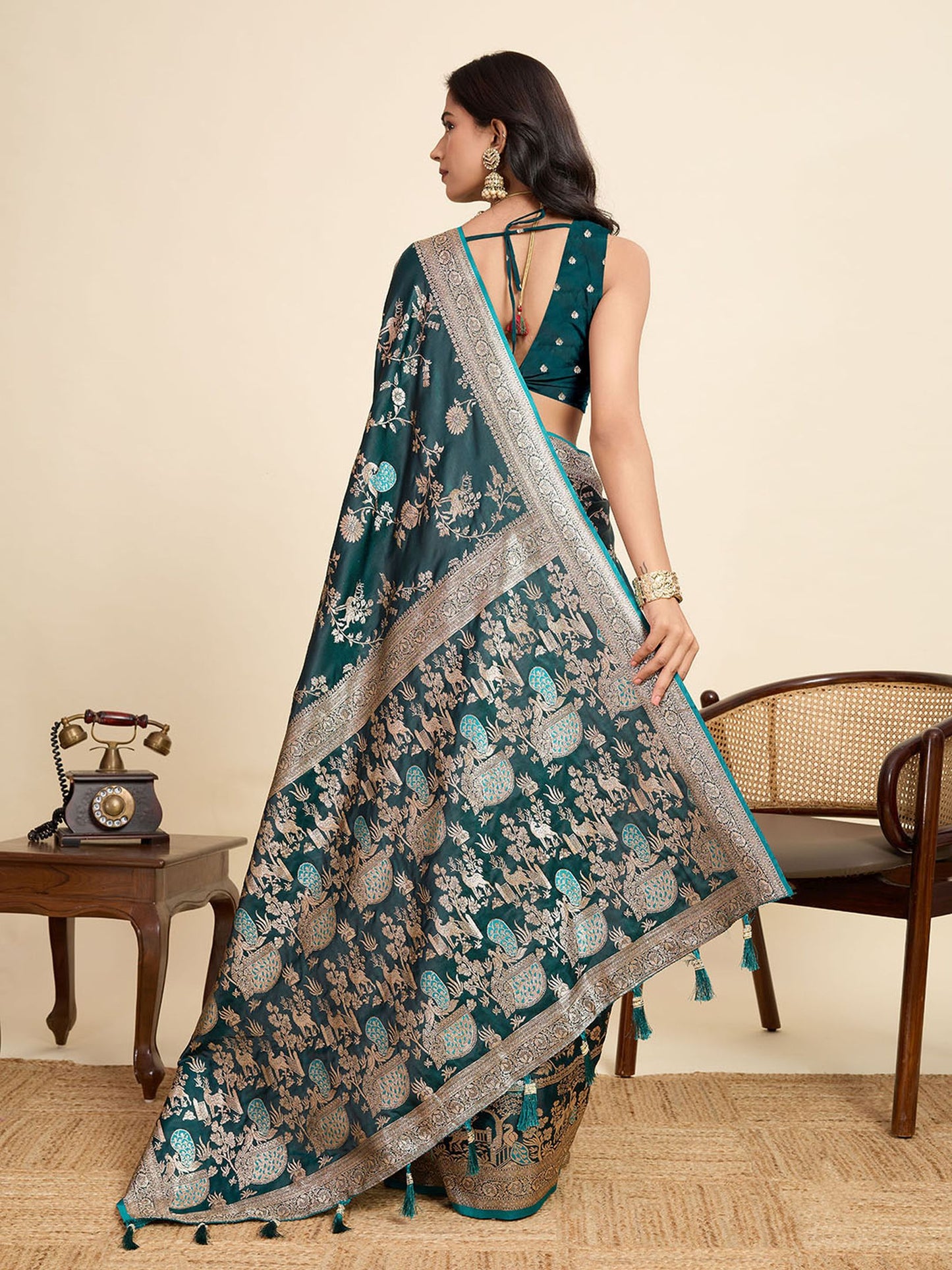 Rama Two-Tone Satin Silk Saree: Woven Jari Designer Work